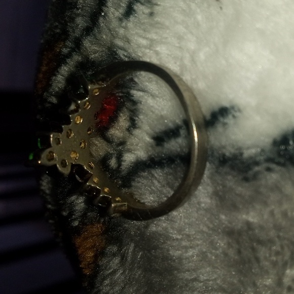 Vintage Emerald Sterling Silver Ring - Picture 5 of 8